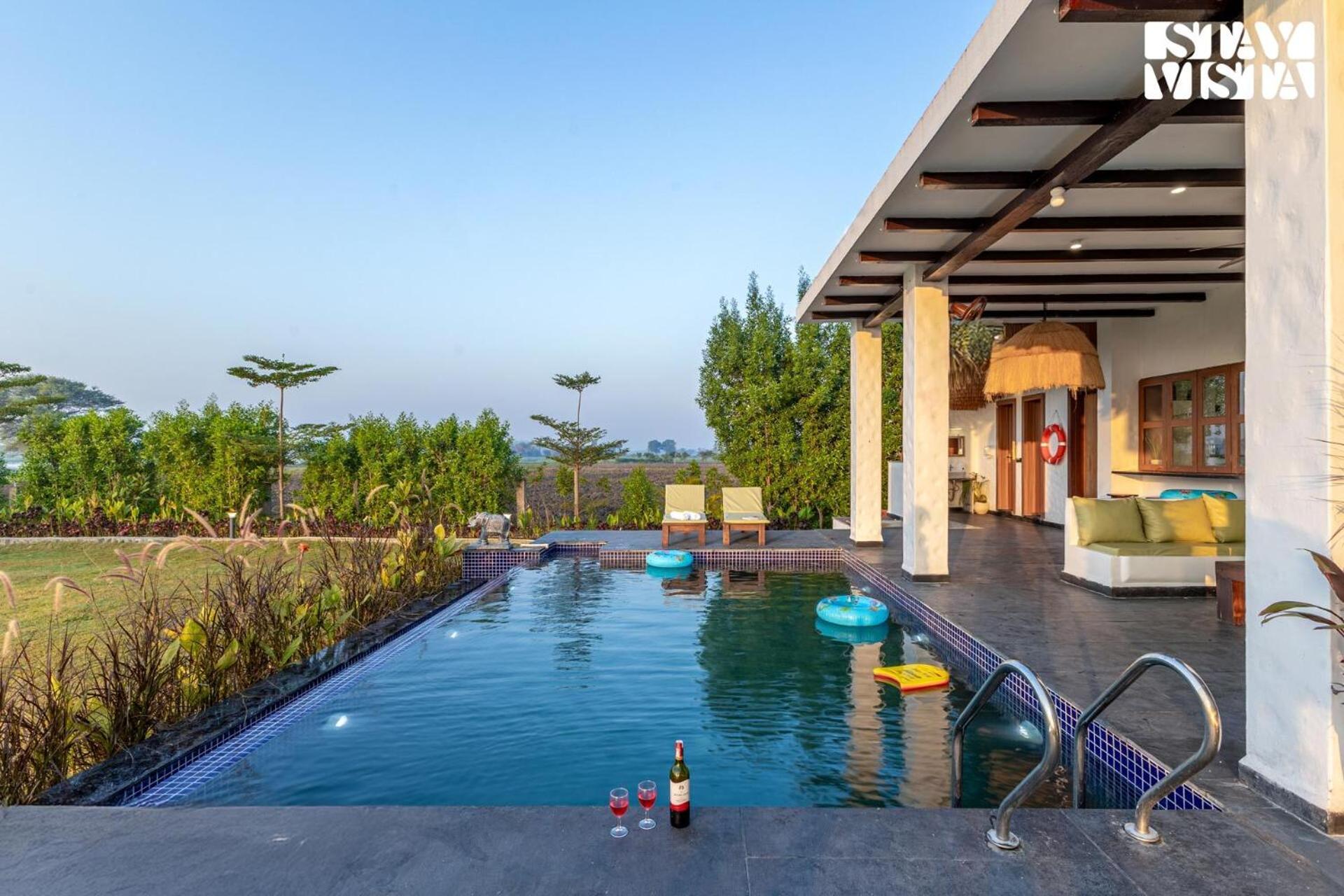 Stayvista At Lotus By The Lake With Pool, Bbq & Lawn Indore Exterior photo